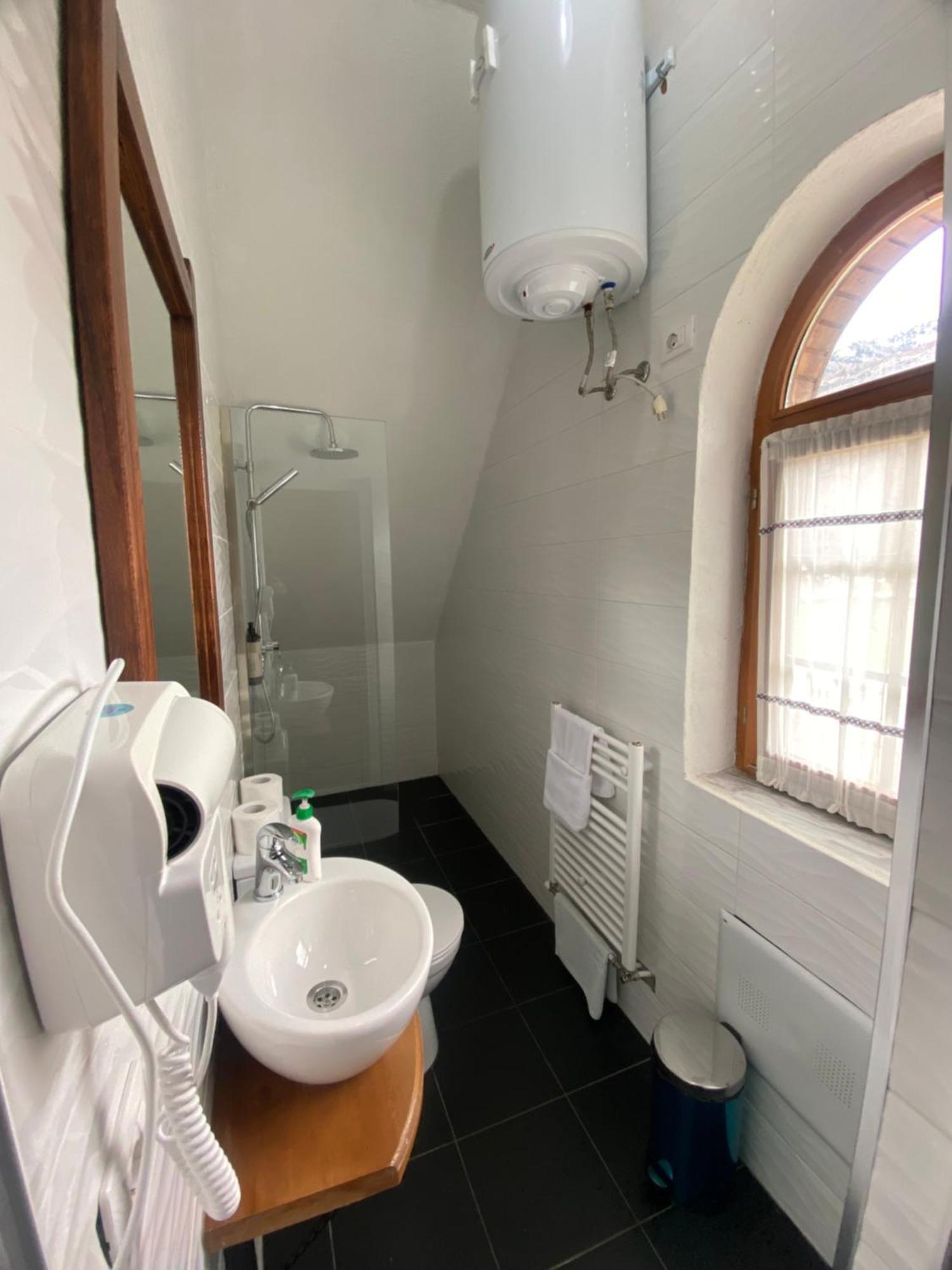 Mik Hotel Valbona 외부 사진